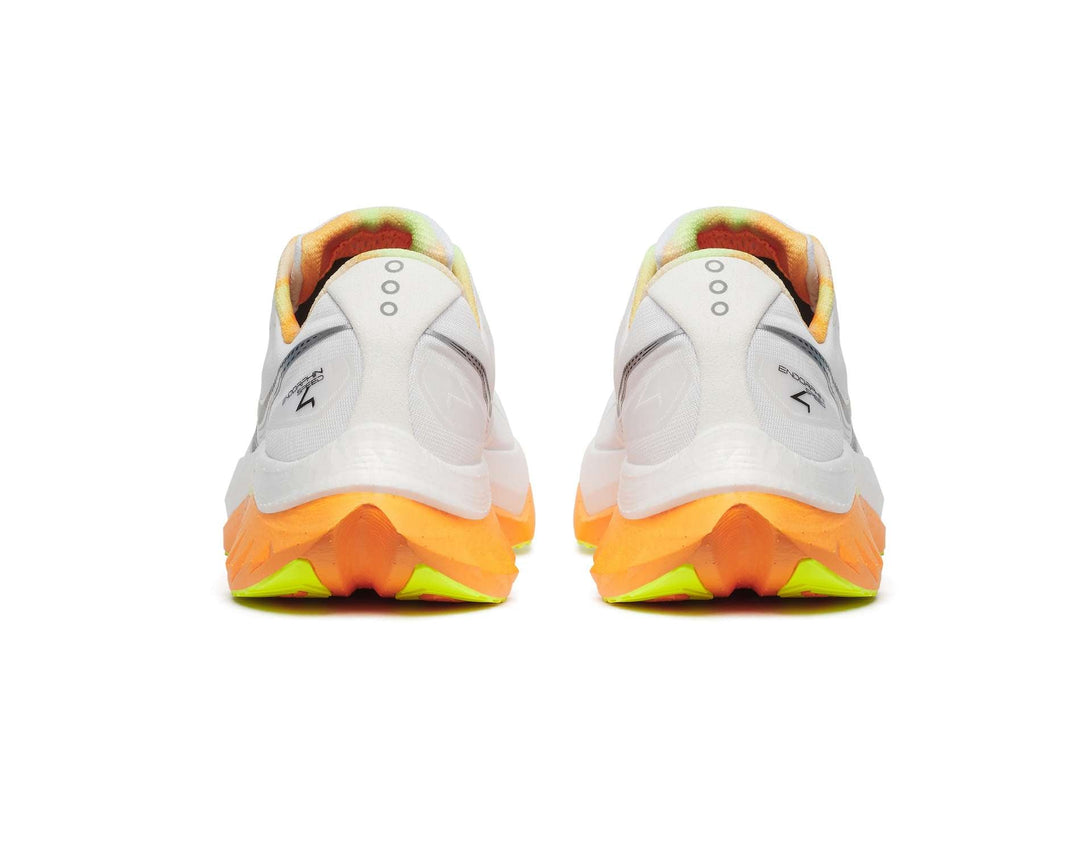 Chaussures de course pour homme Saucony Endorphin Speed 4